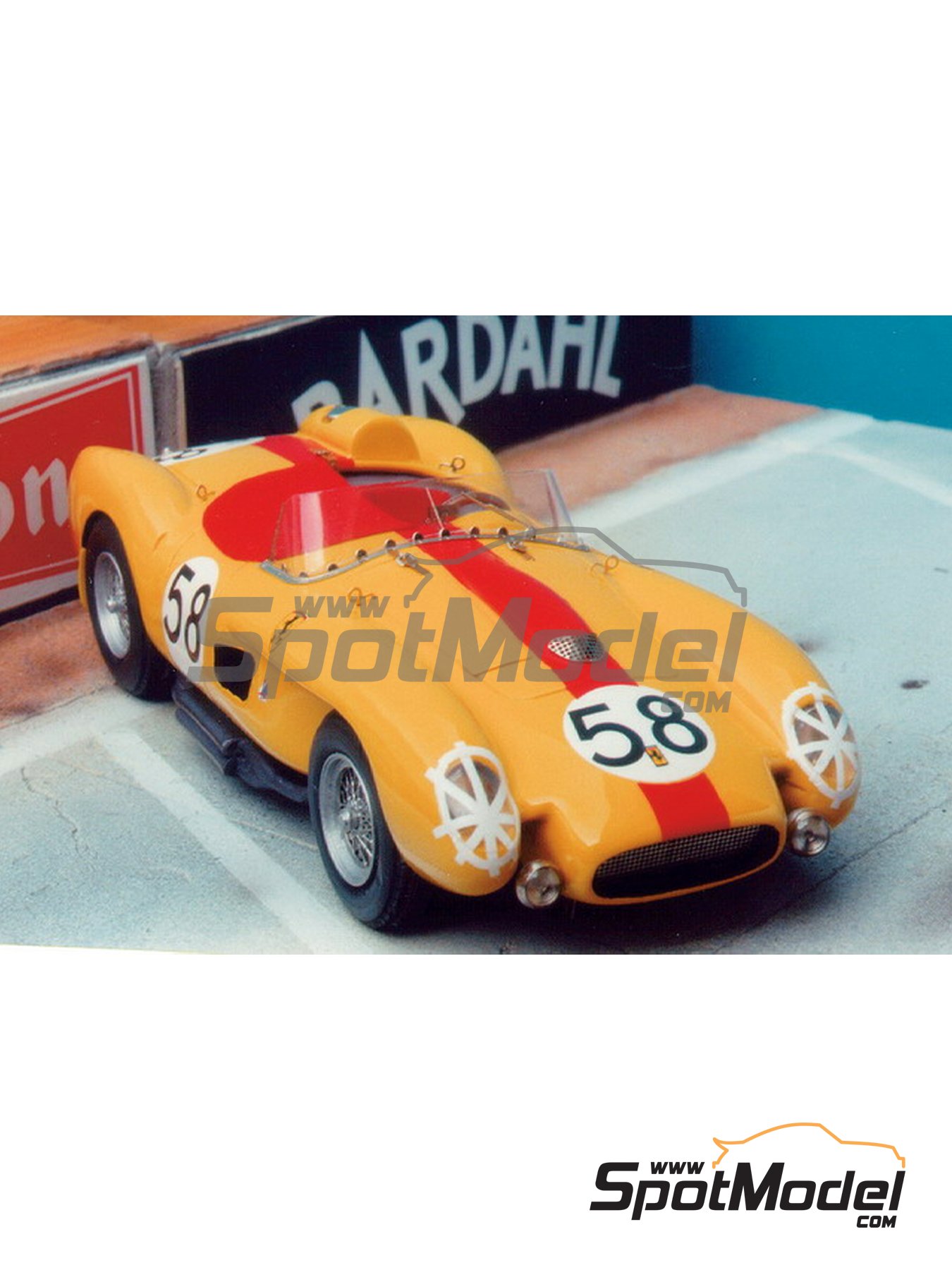 Renaissance Models 43-08B: Car scale model kit 1/43 scale